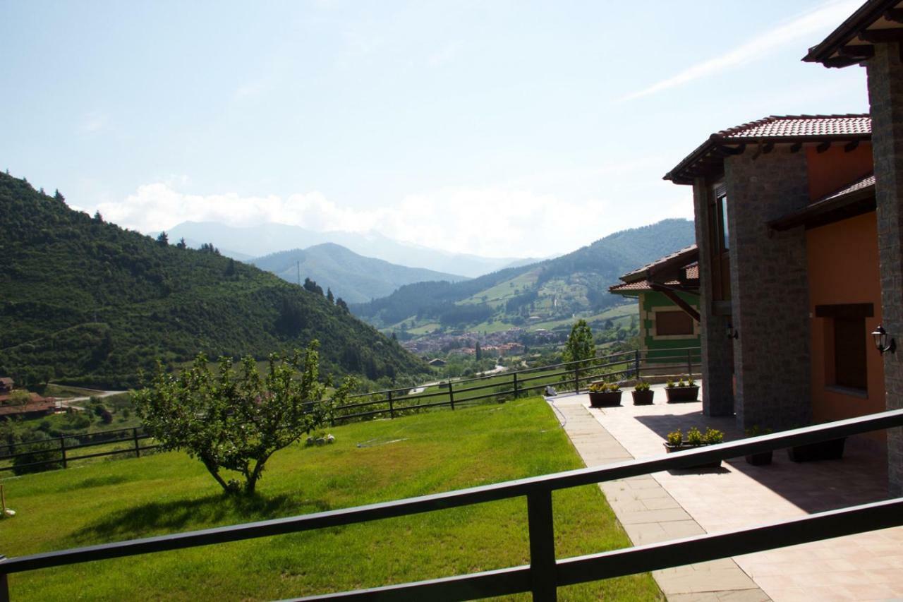 Apartamentos Camino Santo Toribio Mieses Eksteriør bilde